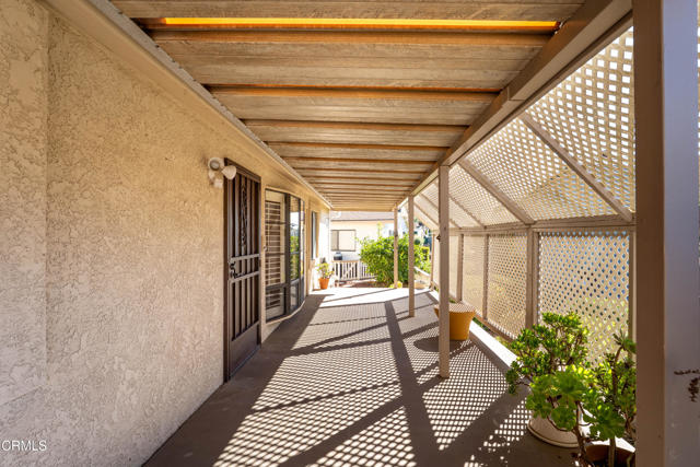 Detail Gallery Image 35 of 52 For 75 Poinsettia Gardens Dr, Ventura,  CA 93004 - 2 Beds | 2 Baths