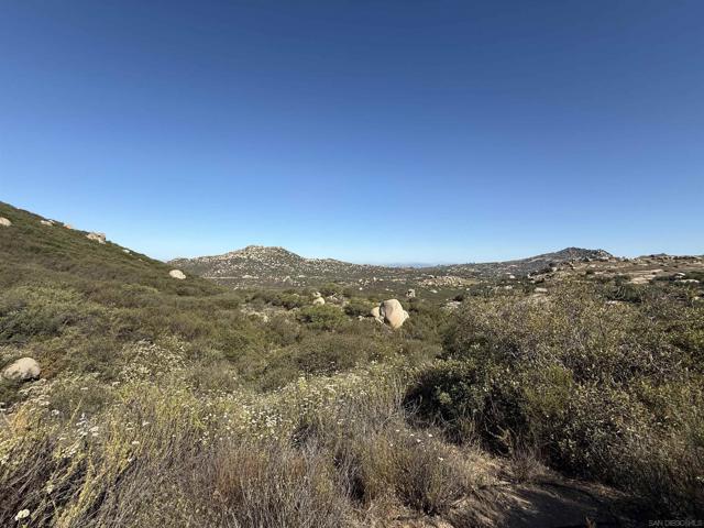 0 Highland Valley Road, Ramona CA: https://media.crmls.org/mediaz/2c6da88e-86dc-4231-b167-7e63c1d9354d.jpg