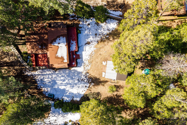 54820 Fern Drive, Idyllwild CA: https://media.crmls.org/mediaz/2c6f832f-44bb-4210-b8b1-f6fb0ff703e3.jpg