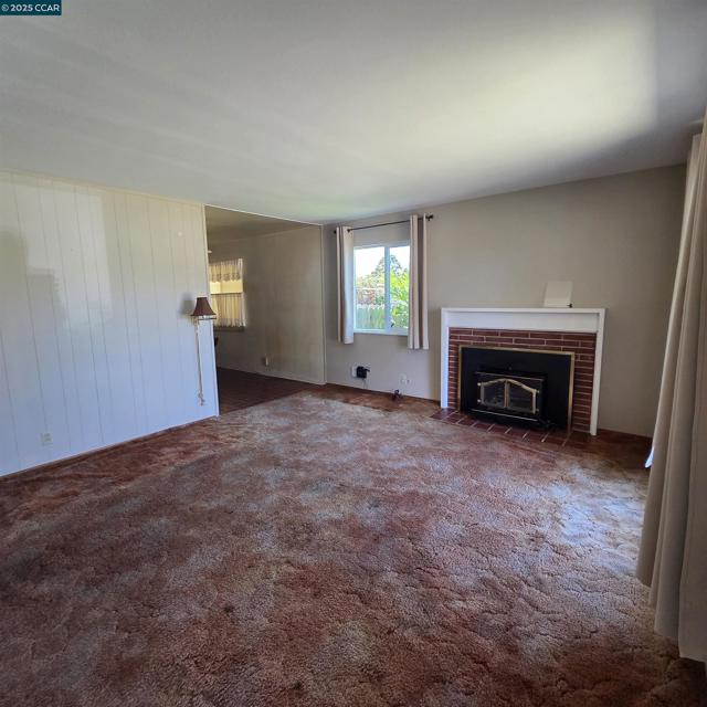 2771 Cornelius Dr, San Pablo CA: https://media.crmls.org/mediaz/2c6fef90-6fb6-4ab2-9fff-467d1279f2a4.jpg