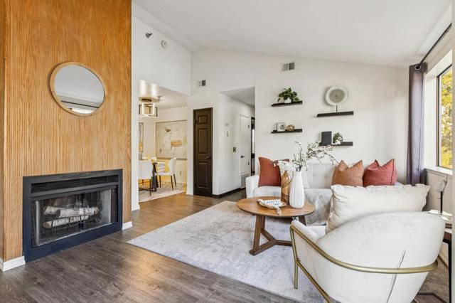 711 S Bayshore Boulevard, San Mateo CA: https://media.crmls.org/mediaz/2c7001f3-0d68-4889-9884-c35156692bd9.jpg