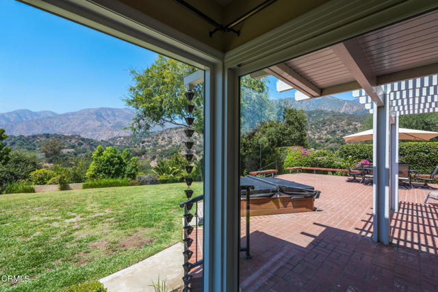 509 N Alta Vista Avenue, Monrovia CA: https://media.crmls.org/mediaz/2c710a54-addd-4be2-a41e-53846a73aef3.jpg