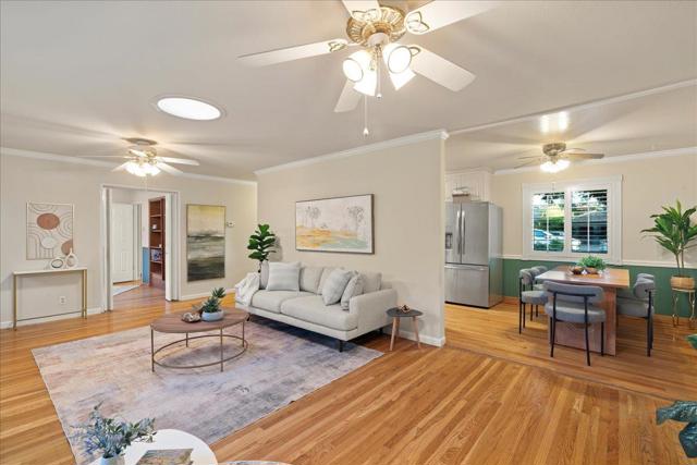 337 Roble Avenue, Redwood City CA: https://media.crmls.org/mediaz/2c711776-403b-4f85-827b-c60805a65ff5.jpg