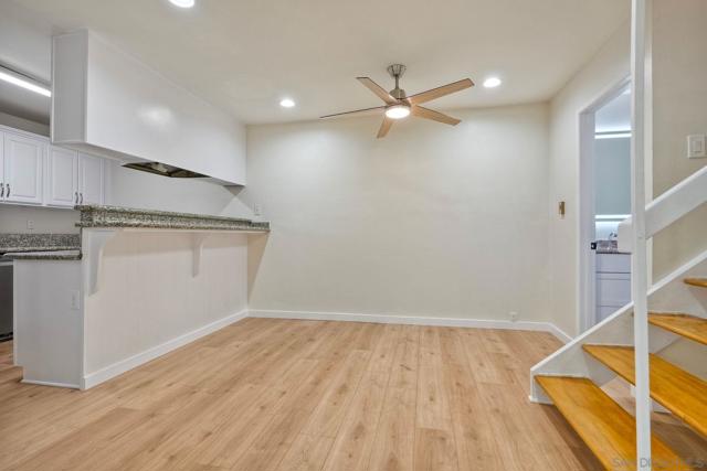 10143 Caminito Volar, San Diego CA: https://media.crmls.org/mediaz/2c7183a2-d64e-4bd1-9fb3-dd73c4aba1e6.jpg