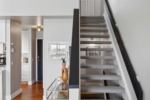 2101 Shoreline Drive, Alameda CA: https://media.crmls.org/mediaz/2c727057-d4f3-44b6-a03a-484c2ddef50f.jpg