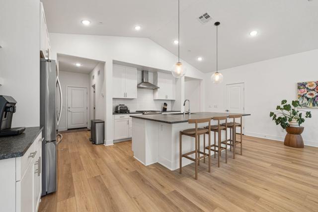 42501 Solicio Way, Indio CA: https://media.crmls.org/mediaz/2c72f0af-c0ef-438c-ae82-e4f6c250c441.jpg