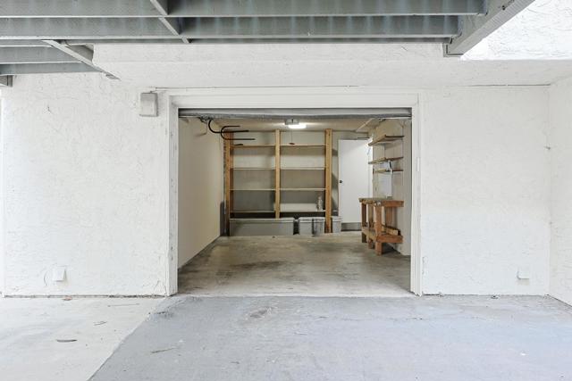 Detail Gallery Image 28 of 44 For 1222 River Glen Rw #65,  San Diego,  CA 92111 - 2 Beds | 1 Baths