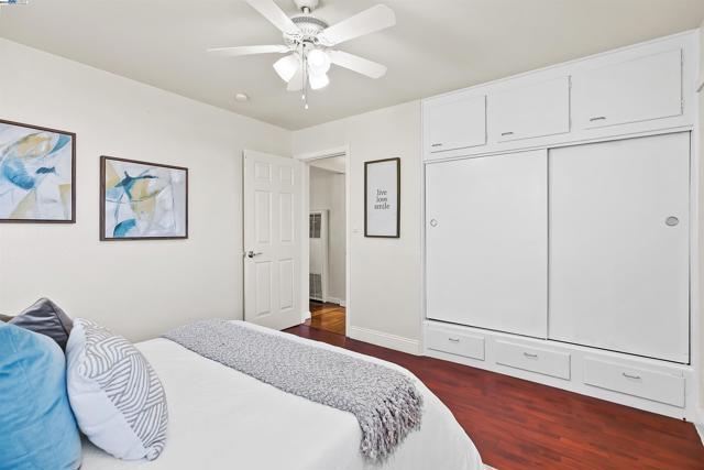 Image 18 of 27 For 24540 Margaret Dr