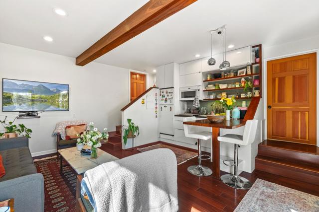 530 Santa Marguarita Drive, Aptos CA: https://media.crmls.org/mediaz/2c73cff9-1bff-4f37-b5fd-27d6bf75366f.jpg