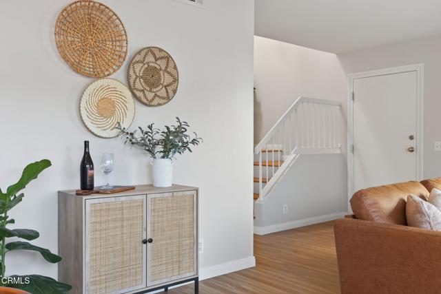 Detail Gallery Image 12 of 40 For 1320 San Simeon Ct #4,  Ventura,  CA 93003 - 2 Beds | 1/1 Baths