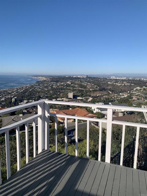 Detail Gallery Image 13 of 21 For 2480 Rue Denise, La Jolla,  CA 92037 - 4 Beds | 3 Baths