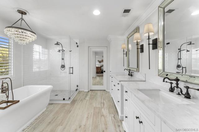 2169 Corte San Simeon, Chula Vista CA: https://media.crmls.org/mediaz/2c7495dd-8e4c-4117-9858-99fa29e1cf32.jpg
