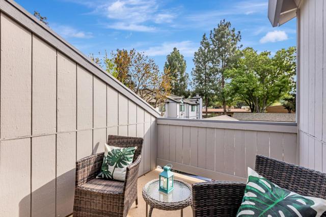 188 Sunwood Meadows Pl, San Jose CA: https://media.crmls.org/mediaz/2c75933c-18fe-407c-ac57-7be03adf7052.jpg