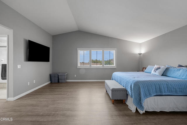 8984 Santa Margarita Road, Ventura CA: https://media.crmls.org/mediaz/2c760af4-712e-4068-94af-f6bc8725462a.jpg