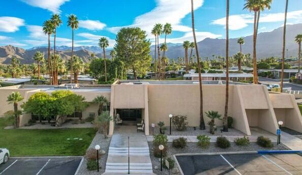49305 Highway 74, Palm Desert CA: https://media.crmls.org/mediaz/2c7698d5-595a-49c8-a5c7-81a35993486f.jpg