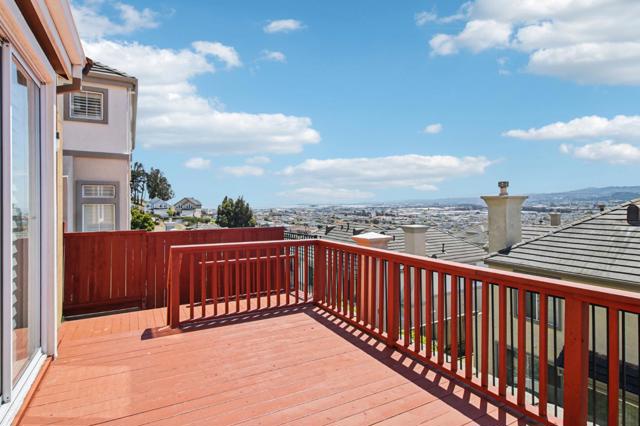 18 Joseph Drive, South San Francisco CA: https://media.crmls.org/mediaz/2c792ab1-b5bc-4a76-b7e6-f98e9d16e3fd.jpg