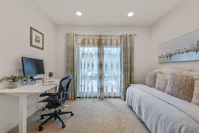 1965 Colony Street, Mountain View CA: https://media.crmls.org/mediaz/2c799d49-9729-49c7-8a55-10d1fd5dd5e3.jpg