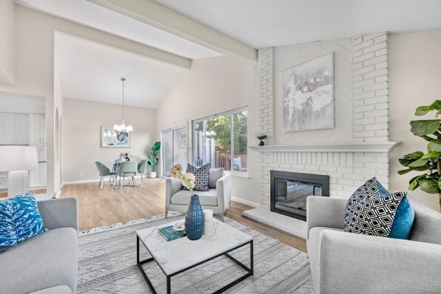 1119 Glengarry Drive, Walnut Creek CA: https://media.crmls.org/mediaz/2c799d67-1900-4ebc-9fdb-f550086c8d56.jpg