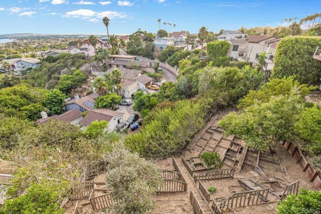 Image 50 of 61 For 2393 La Marque Street