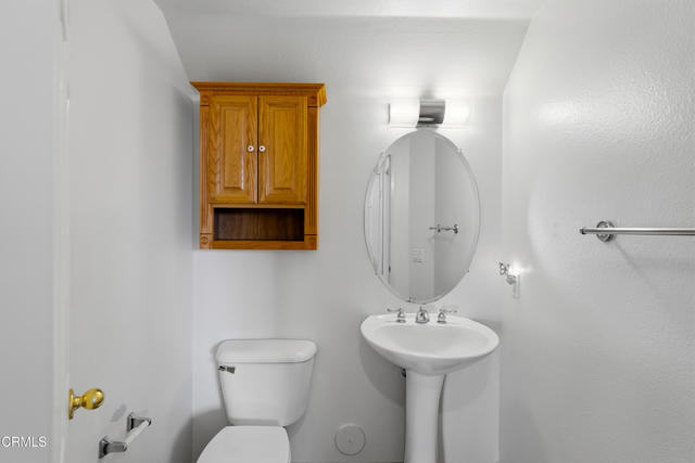 Detail Gallery Image 21 of 42 For 11805 San Tropez Pl, Moorpark,  CA 93021 - 3 Beds | 2/1 Baths