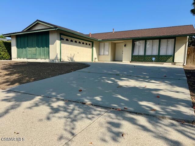 6507 Tamarind Street, Oak Park CA: https://media.crmls.org/mediaz/2c7a5b1c-fe82-44e8-b179-72c0ed00bc54.jpg