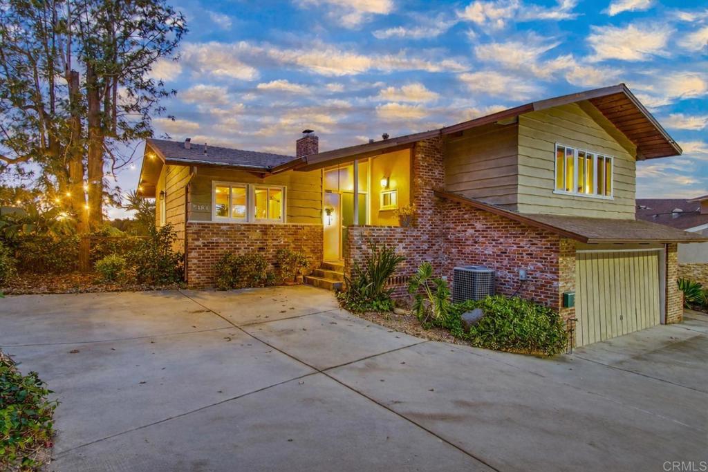 5484 Redding Road - photo 3