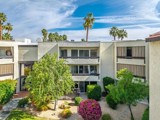 1552 S Camino Real, Palm Springs CA: https://media.crmls.org/mediaz/2c7c7b35-cde8-433a-a498-24141e0d2740.jpg