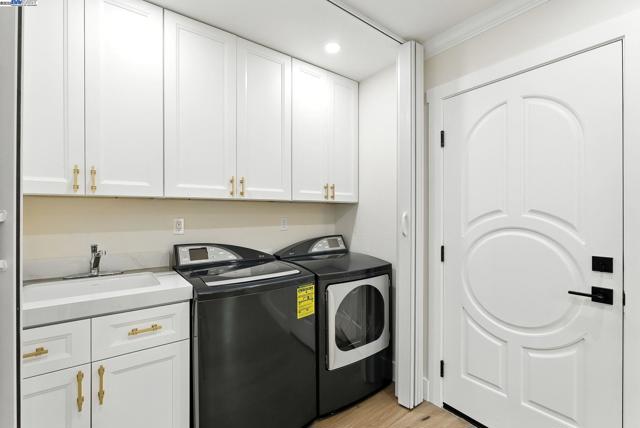 5701 Lewis Way, Concord CA: https://media.crmls.org/mediaz/2c7cbeb1-99a2-407b-ae01-07cd52562b5e.jpg