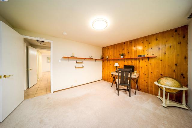 Image 39 of 52 For 4636 Serra Ave