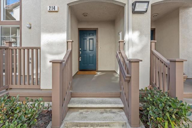 Detail Gallery Image 5 of 33 For 10254 Wateridge Cir #214,  San Diego,  CA 92121 - 2 Beds | 2/1 Baths