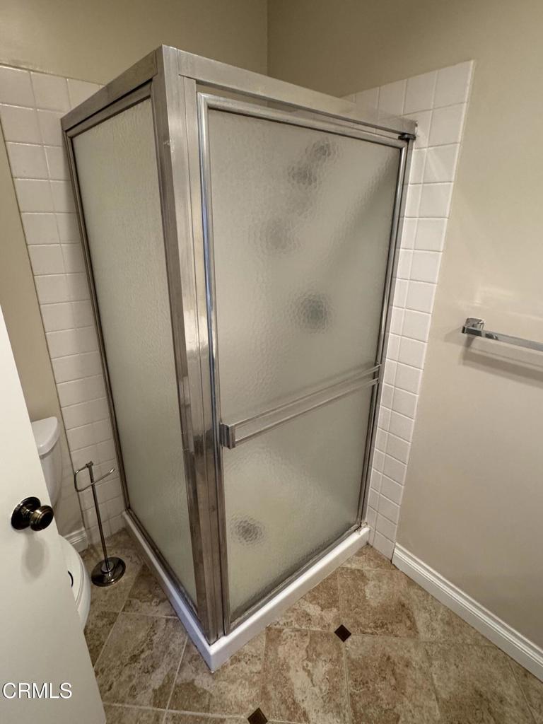 https://media.crmls.org/mediaz/2c7e9d45-dfdd-4b59-b30c-d7c7cfbd137d.jpg?preset=X-Large