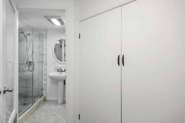 Detail Gallery Image 25 of 47 For 3551 Dixie Canyon Pl, Los Angeles,  CA 91423 - 4 Beds | 3/1 Baths