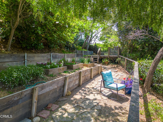 Detail Gallery Image 8 of 14 For 60 Arnaz Dr, Oak View,  CA 93022 - – Beds | – Baths