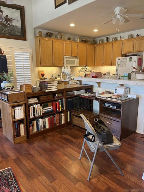 2723 Hazy Way, Banning CA: https://media.crmls.org/mediaz/2c81b900-7777-4867-88c5-21ec6be90f19.jpg