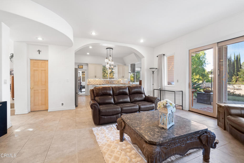 2c81ef97 6bff 43a4 Bbce 0d1ab034dd7a