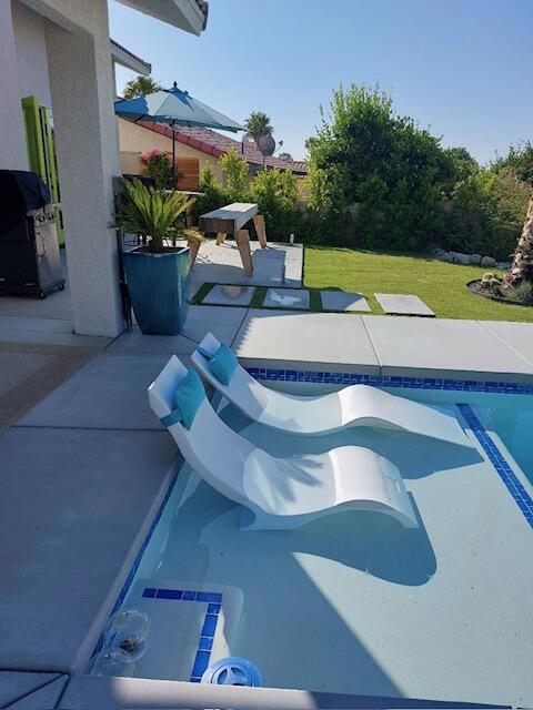 9201 Warwick, Desert Hot Springs CA: https://media.crmls.org/mediaz/2c827721-614d-4433-8644-890317c132c5.jpg