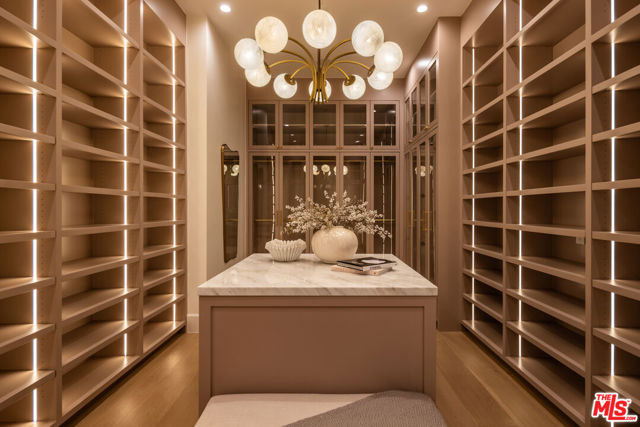 Drew Fenton | 1682 San Onofre Drive Pacific Palisades CA | MLS: 7506846 Drew Fenton | 1682 San Onofre Drive Pacific Palisades CA | MLS: 7506846