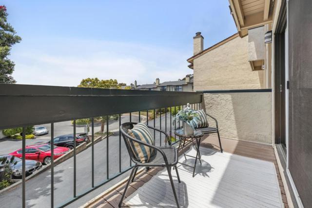 607 Stonegate, South San Francisco CA: https://media.crmls.org/mediaz/2c83a950-7ac9-4fd0-921e-c5057ae9f18d.jpg