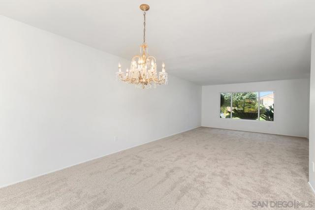 12847 Abra Pl, San Diego CA: https://media.crmls.org/mediaz/2c86b061-40c1-44b8-ad89-6da0b6c2969b.jpg