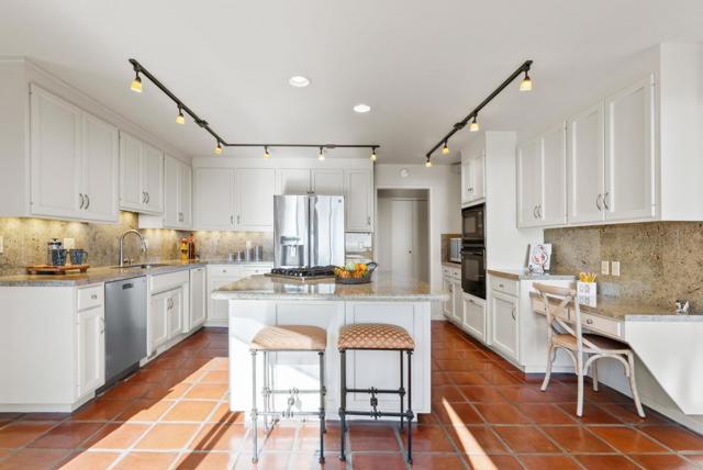 925 Skyward Drive, Aptos CA: https://media.crmls.org/mediaz/2c86e8b7-146d-40cd-a21a-bf89543e96f0.jpg