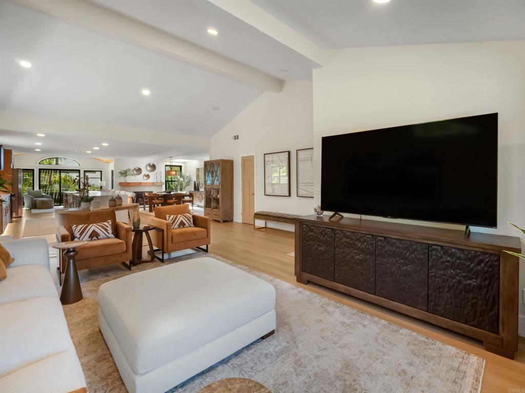 3985 Syme Drive - photo 15