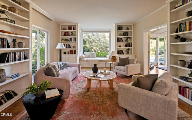 Detail Gallery Image 6 of 23 For 707 Rockwood Rd, Pasadena,  CA 91105 - 6 Beds | 6 Baths