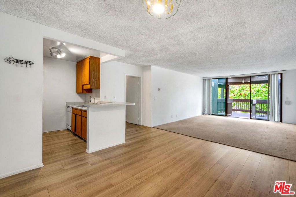 7742 Redlands Street #H3028