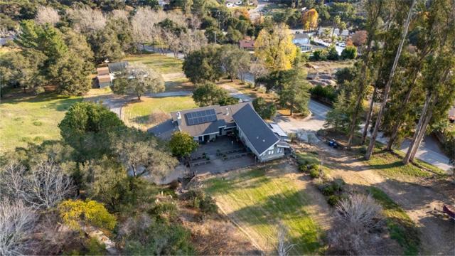 701 Day Valley Road, Aptos CA: https://media.crmls.org/mediaz/2c8cd9e8-ccfc-4943-9b88-3c3fd2f88f82.jpg