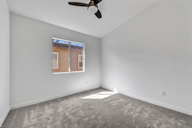 4871 Seascape Dr, Oceanside CA: https://media.crmls.org/mediaz/2c8defcc-e30e-4e0c-ae28-0dfefc48e5bc.jpg