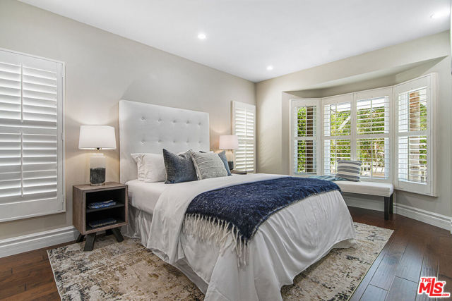1067 Hi Point Street, Los Angeles CA: https://media.crmls.org/mediaz/2c8e347a-9580-40ce-a2a6-7ea955edc59b.jpg