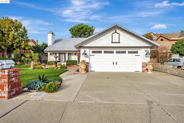 790 Britannia Dr., Vallejo CA: https://media.crmls.org/mediaz/2c8e4ee0-ed7b-492f-a6a5-92a669b4ccee.jpg