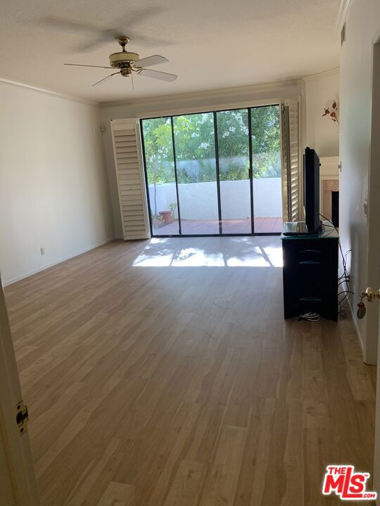 1629 Michael Lane, Pacific Palisades CA: https://media.crmls.org/mediaz/2c8ef764-ce8a-4be5-b9ea-c14fcf738360.jpg