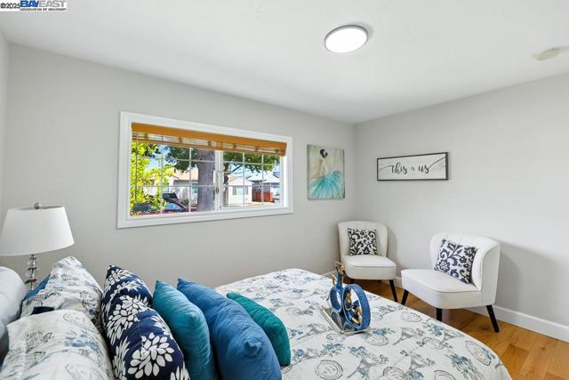825 Billings Blvd, San Leandro CA: https://media.crmls.org/mediaz/2c8f7aea-8c7c-43fa-8035-438c7ded4ebb.jpg