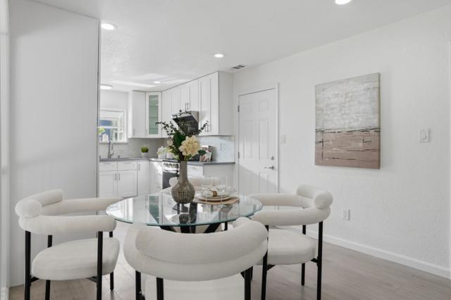 2296 Pulgas Avenue, East Palo Alto CA: https://media.crmls.org/mediaz/2c90368b-d5f0-49da-90d8-33c291d66980.jpg